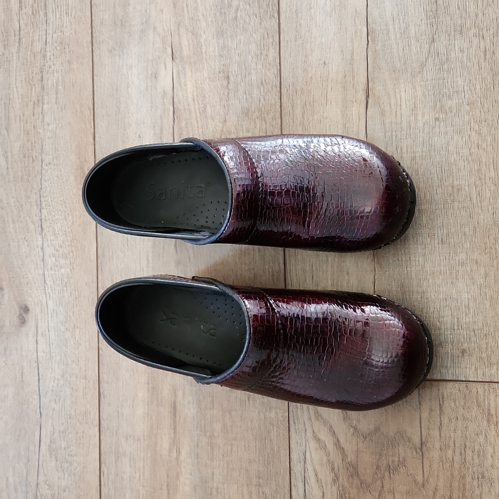 Women's clogs size 38